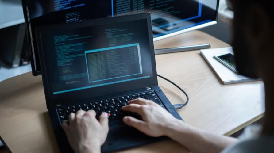 红河小程序开发破局关键：筑牢AWS DevOps工程师核心能力